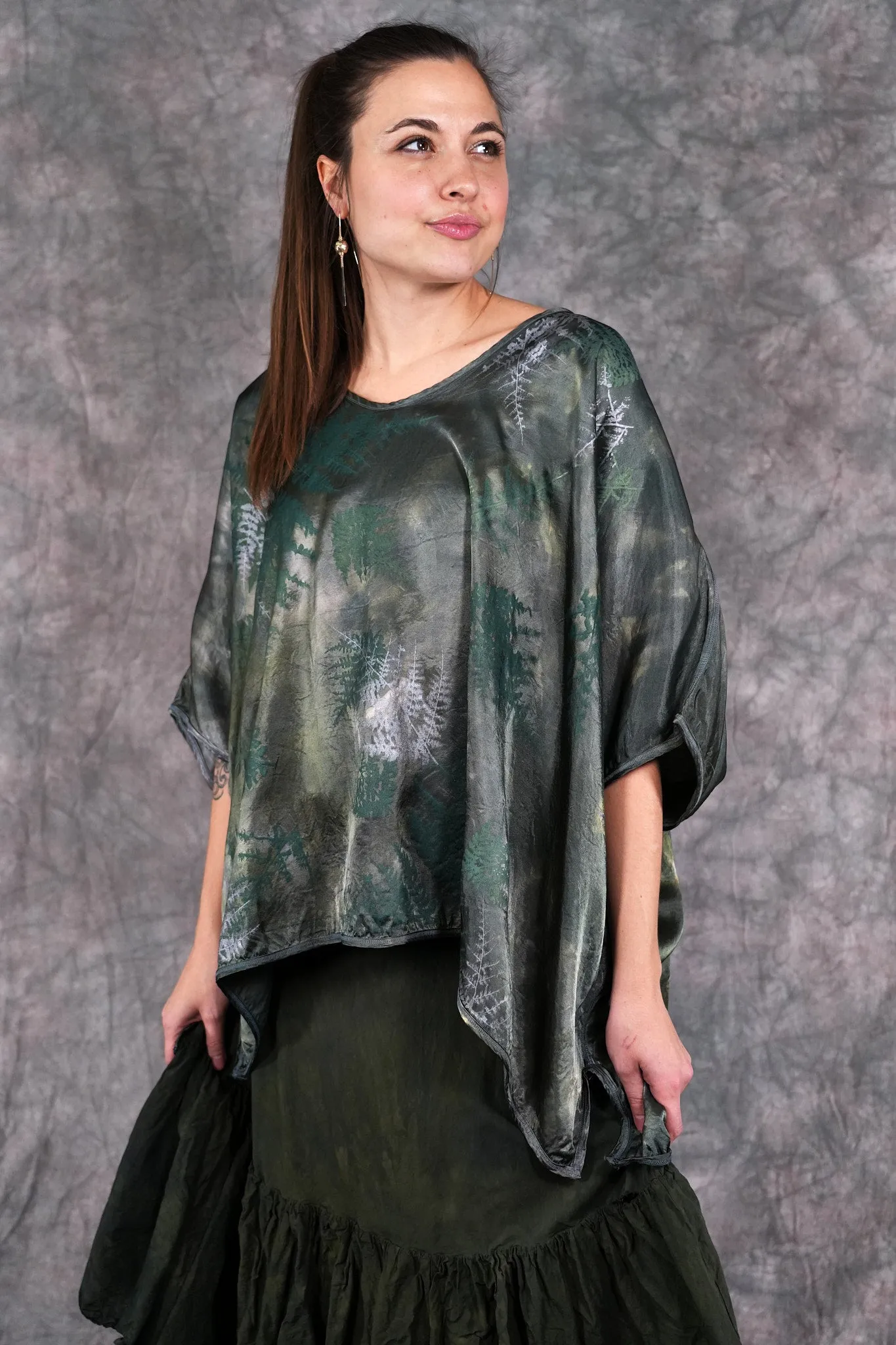 1591HD Hand-dyed Vitreous Square Top Sylvan-P