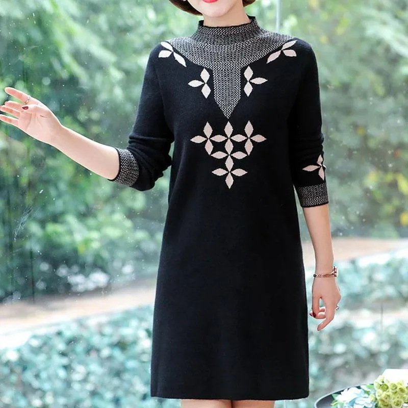 Autumn and Winter Mid-length Plus Size Dress Casual Knitted Simple Bottoming Skirt Elegant Jacquard Middle-aged Women Sweater Dress