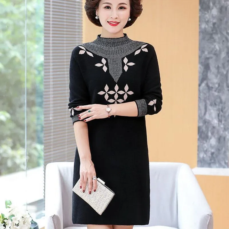 Autumn and Winter Mid-length Plus Size Dress Casual Knitted Simple Bottoming Skirt Elegant Jacquard Middle-aged Women Sweater Dress