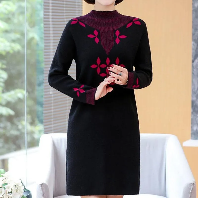 Autumn and Winter Mid-length Plus Size Dress Casual Knitted Simple Bottoming Skirt Elegant Jacquard Middle-aged Women Sweater Dress