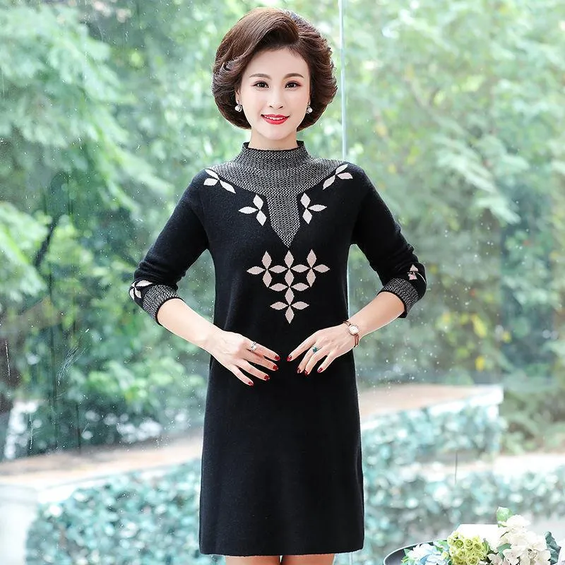 Autumn and Winter Mid-length Plus Size Dress Casual Knitted Simple Bottoming Skirt Elegant Jacquard Middle-aged Women Sweater Dress