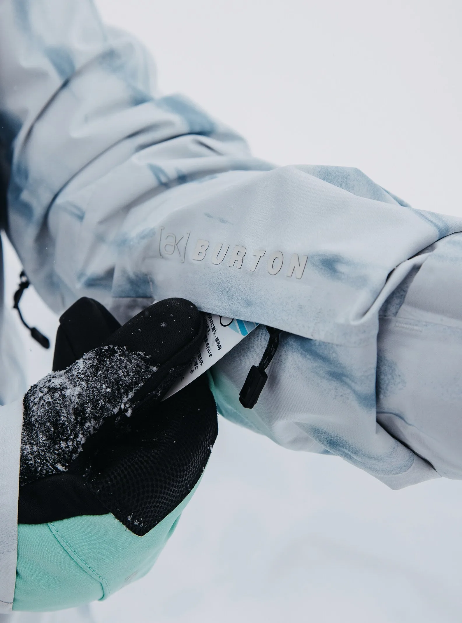 Burton [ak] Upshift GORE-TEX Jacket Womens 2025 Mystify Flame