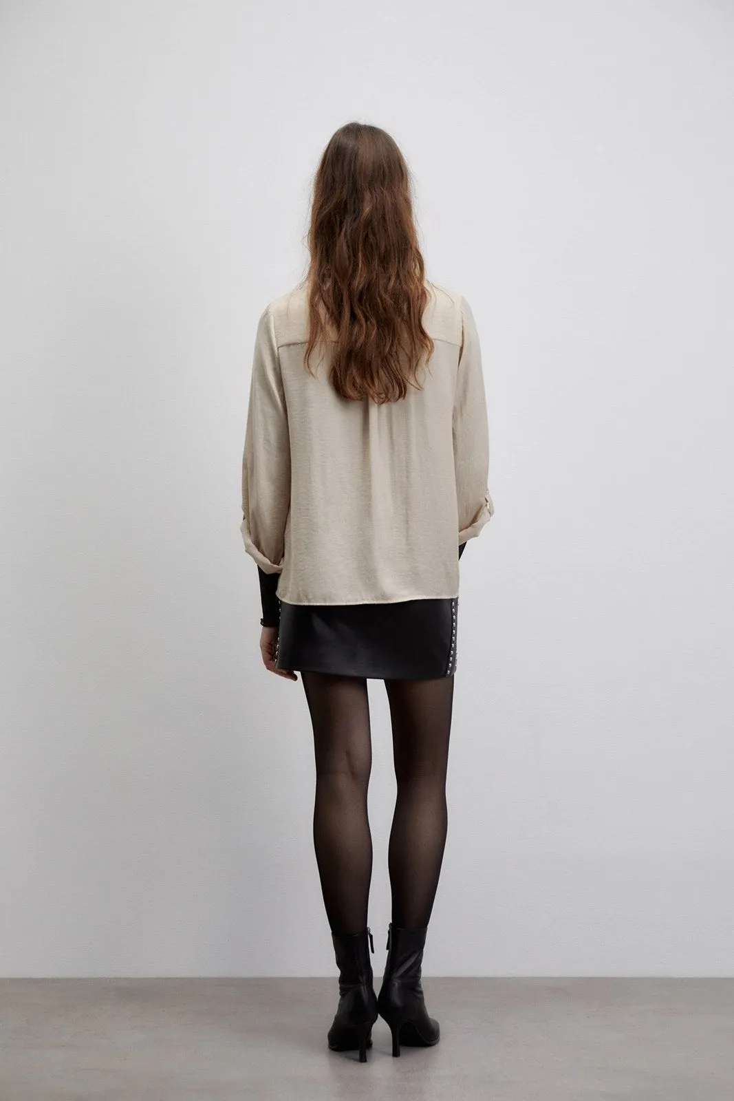 Buttons loose-fit blouse - Beige