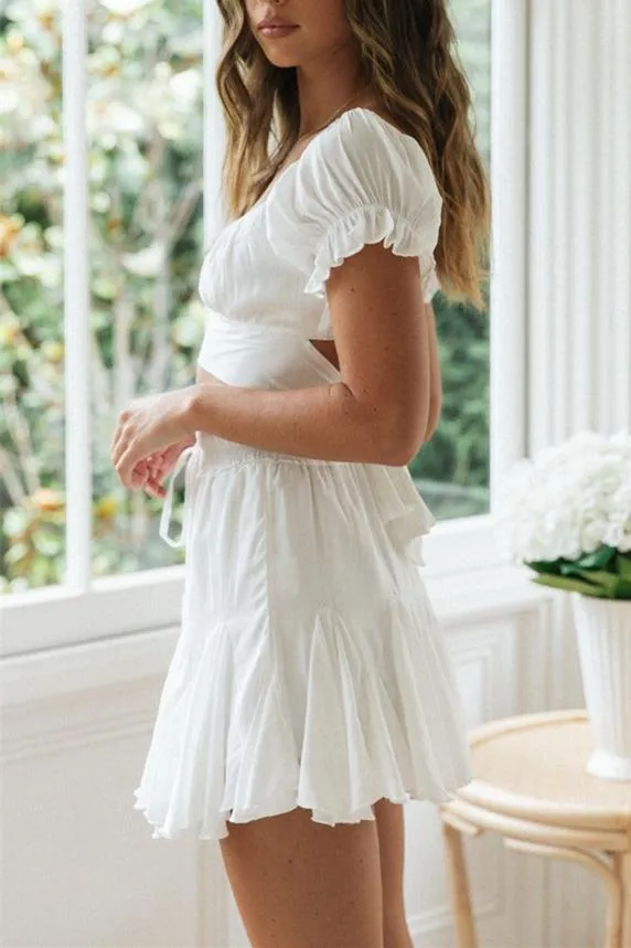 Celestia Sweetheart Neckline Balloon Sleeve Top - White