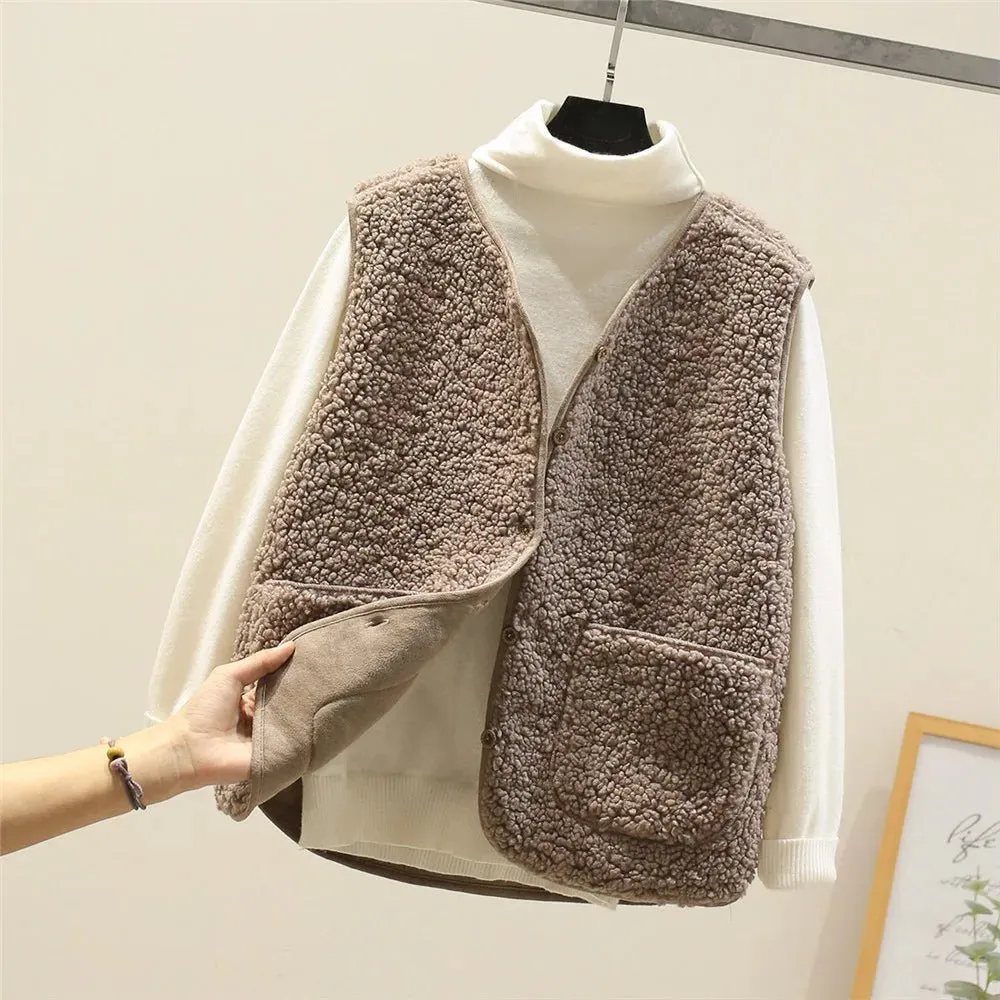 Chiara - Soft Knitted Gilet