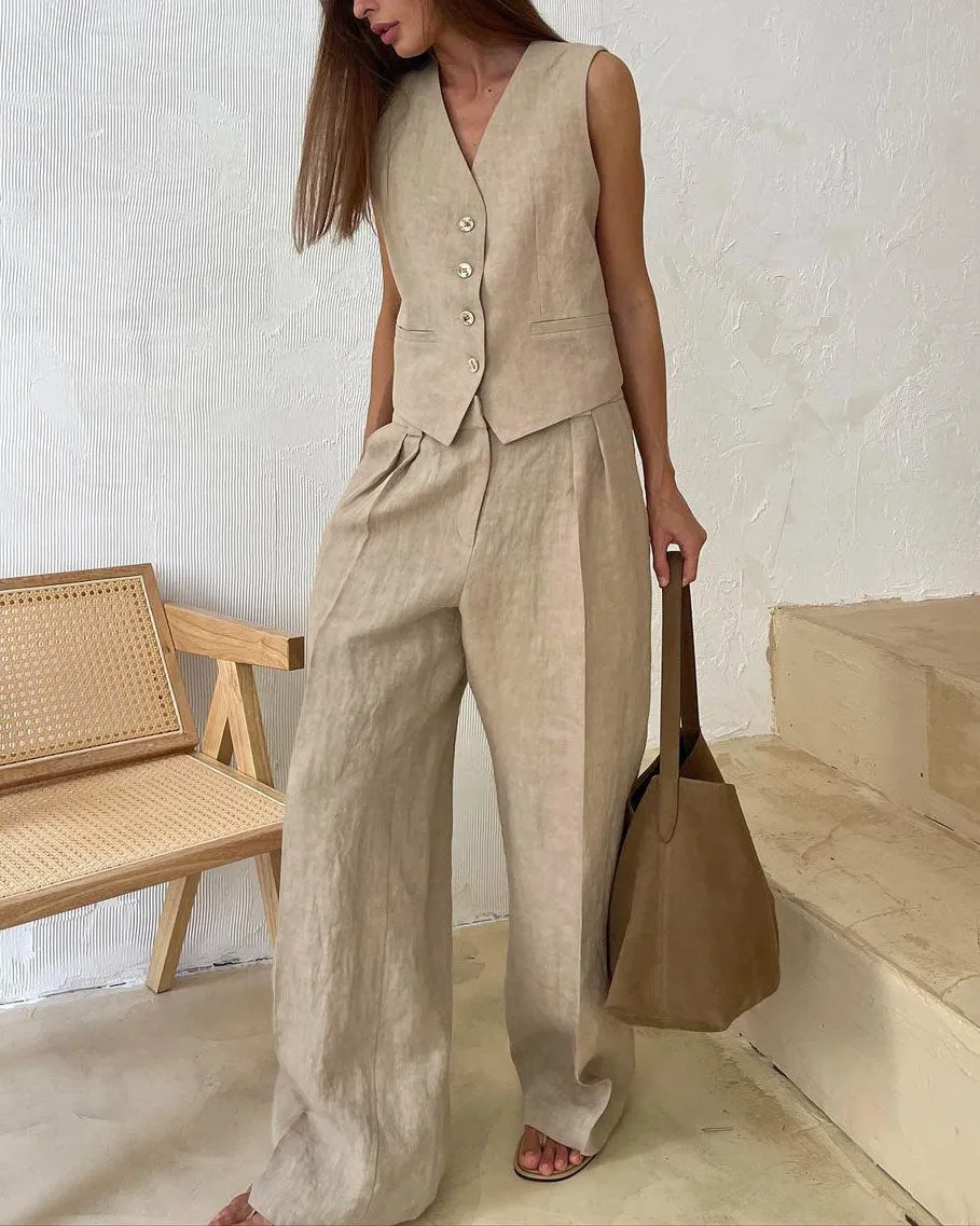 Comfortable linen sleeveless vest and low-rise pants set