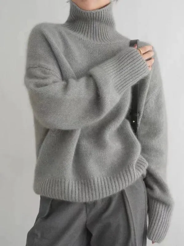 Fera– Classic Women's Soft Turtle Neck