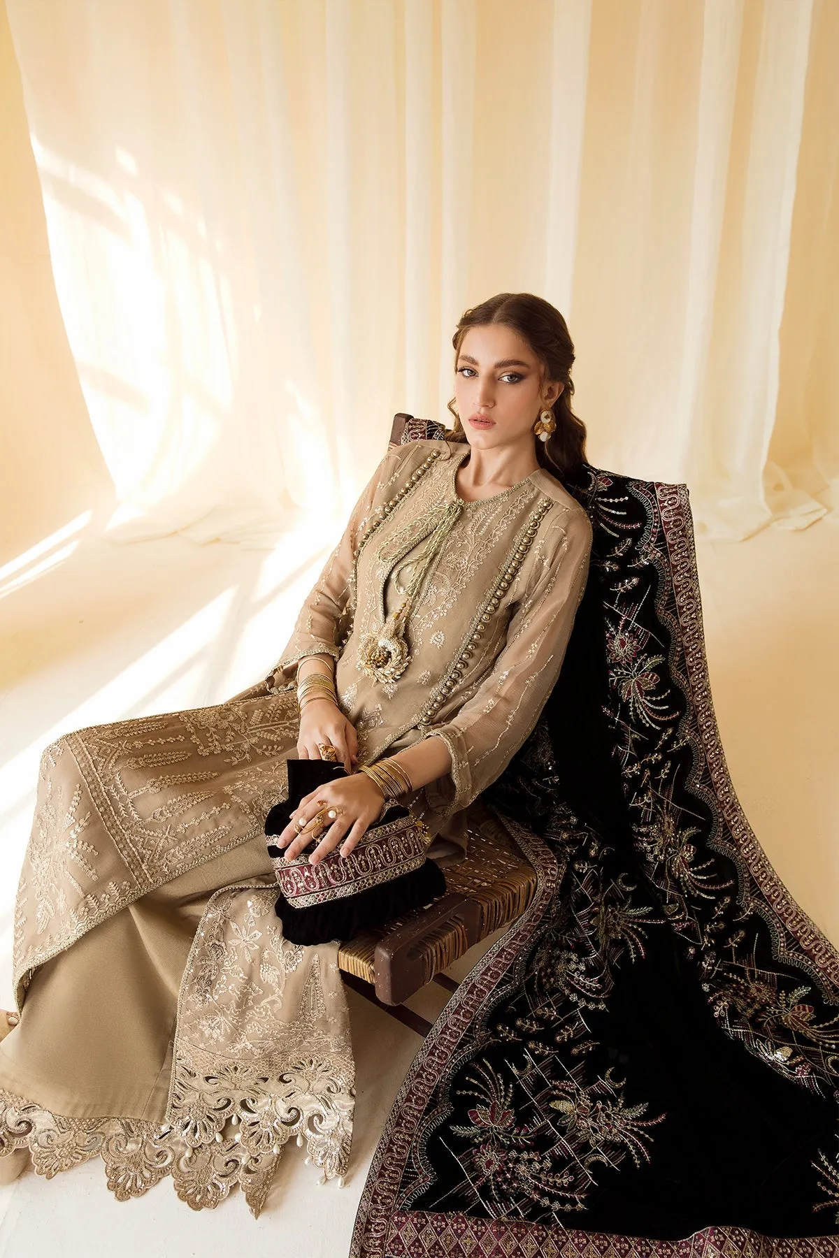 Gold Heavily Embroidered Pakistani Salwar Kameez Wedding Dress