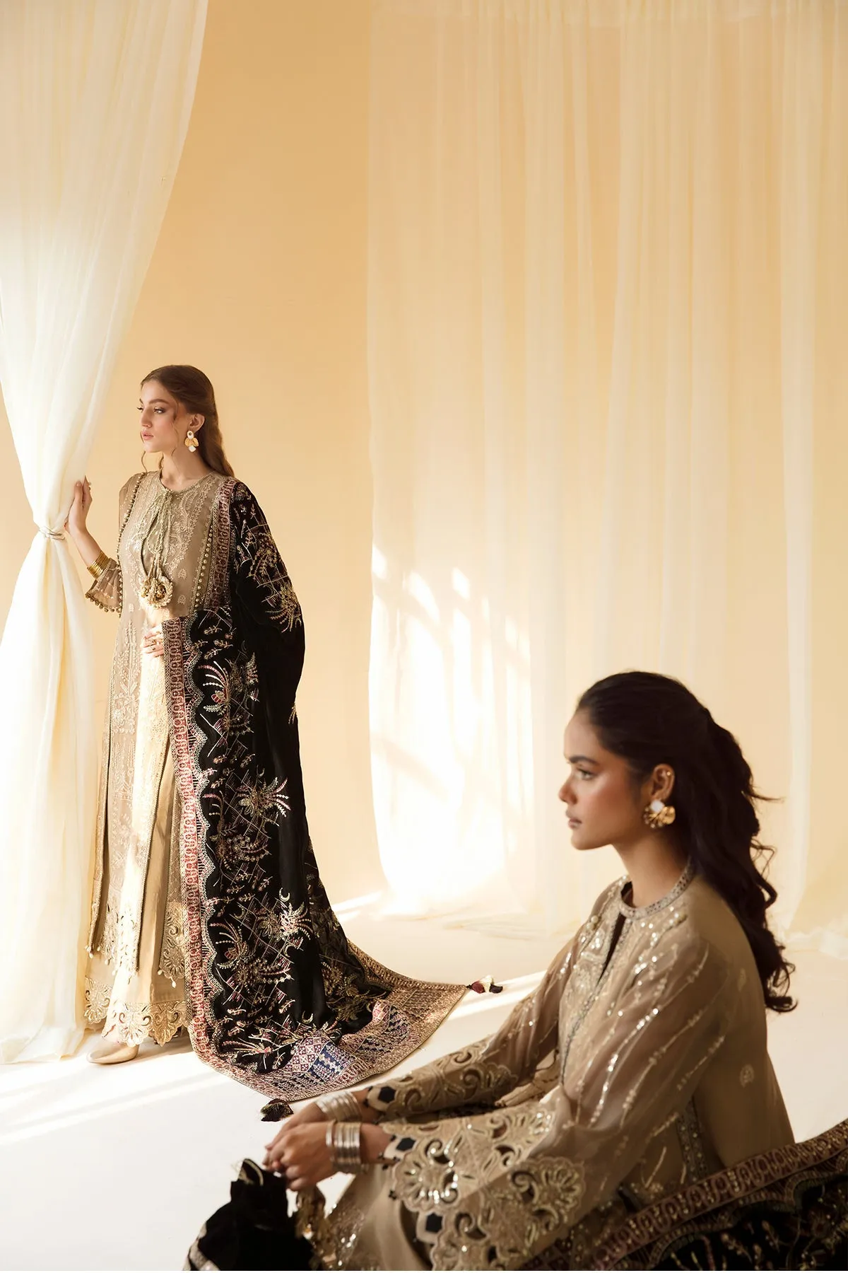 Gold Heavily Embroidered Pakistani Salwar Kameez Wedding Dress