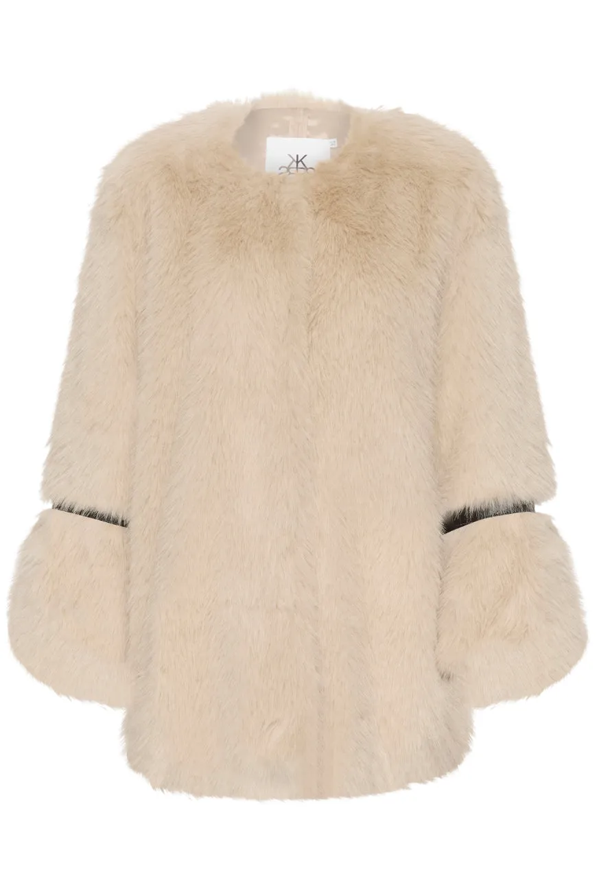 KBS Pearly Fur Coat | Silver Cloud