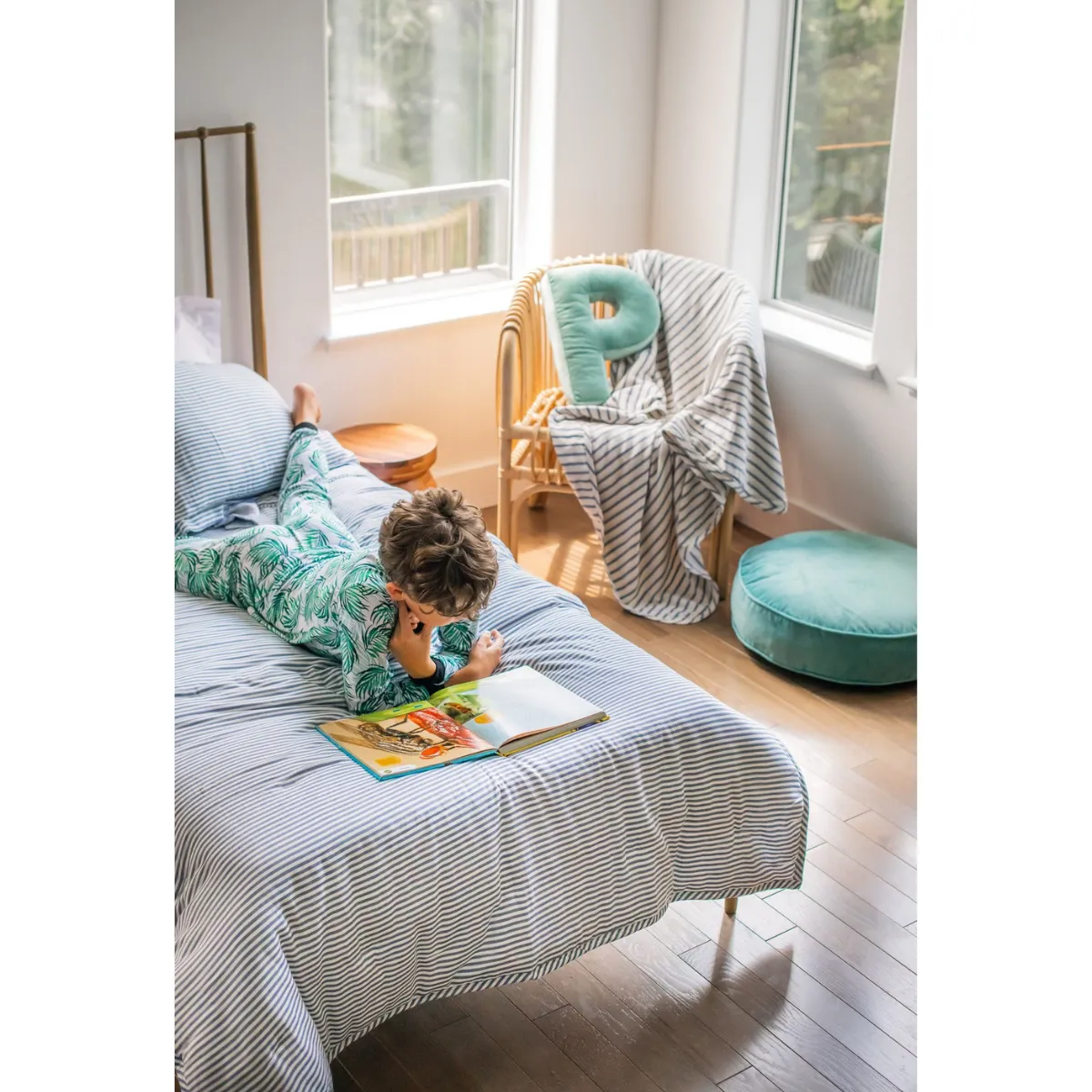 Kids Bunk Quilt & Sham - Blue and White Pinstripe