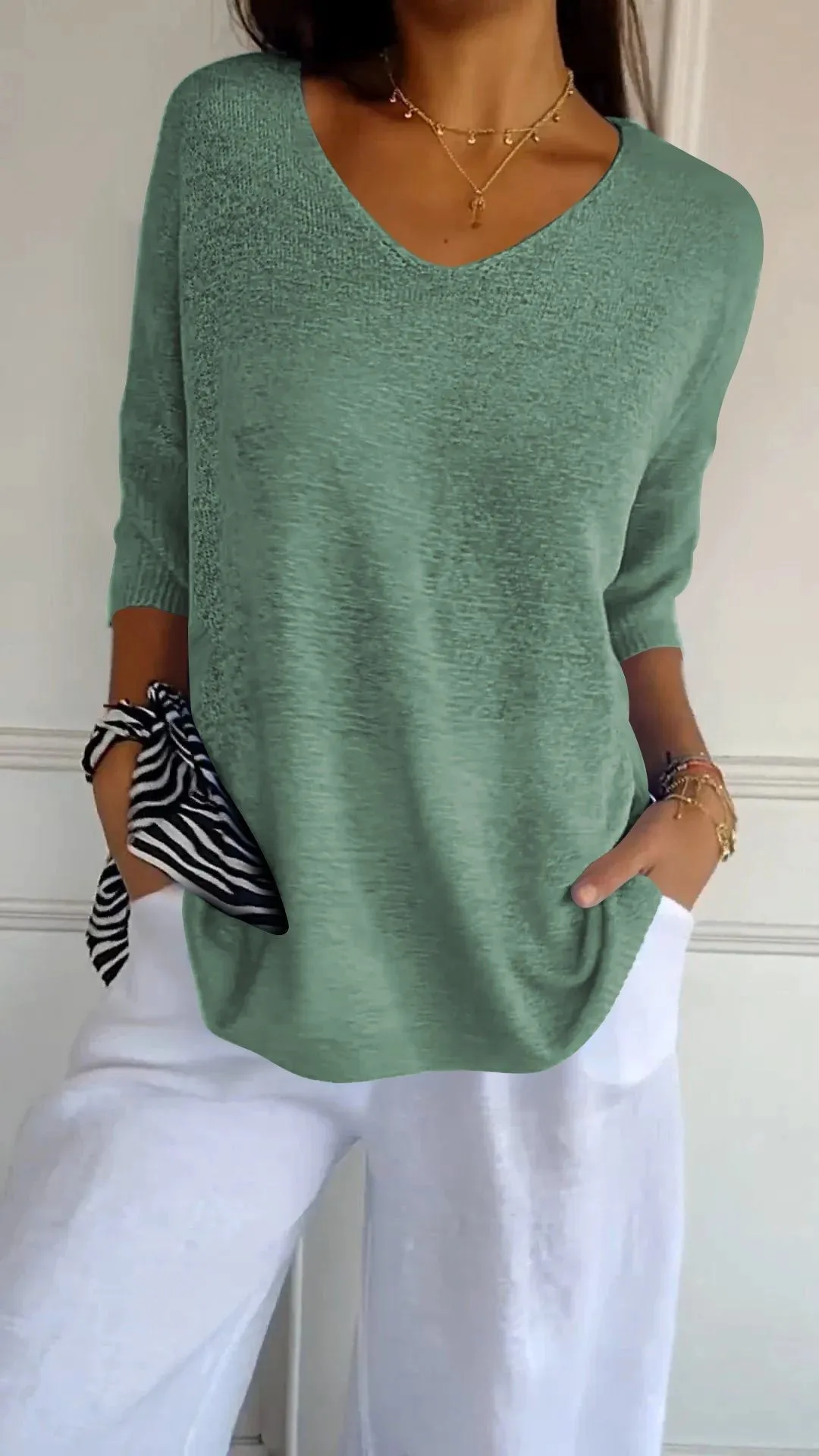 knitted sweaters, Popular trade casual sweaters, multi-color basic models, thin V-neck solid-color knitted sweaters, women's bottoms