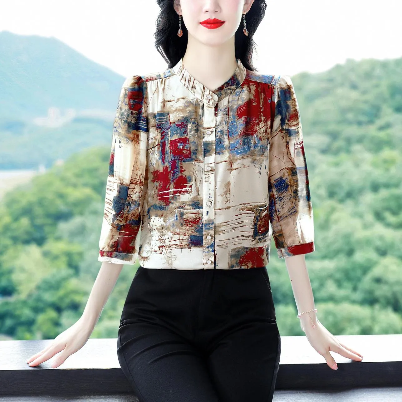 Loose-fit Oil Painting Style Blouse with Band Neckline