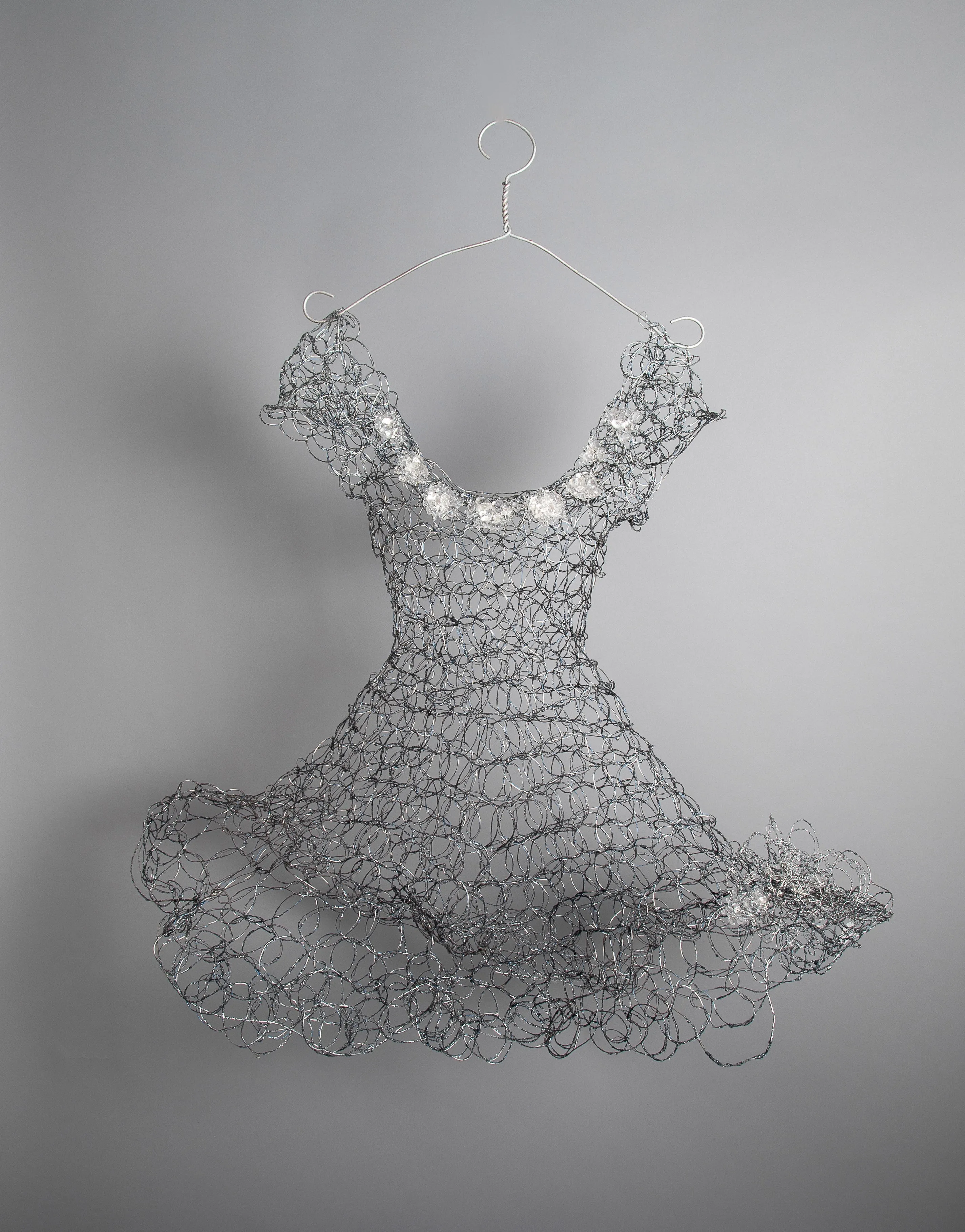 Nocte Argento Habitu (Silver Midnight Dress)