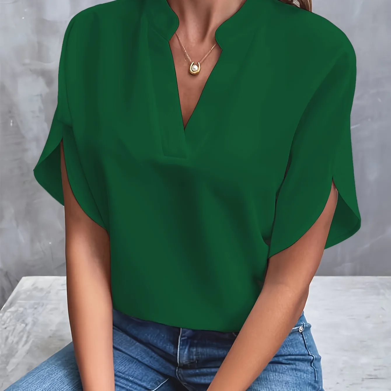 Oriana® | Light and elegant blouse