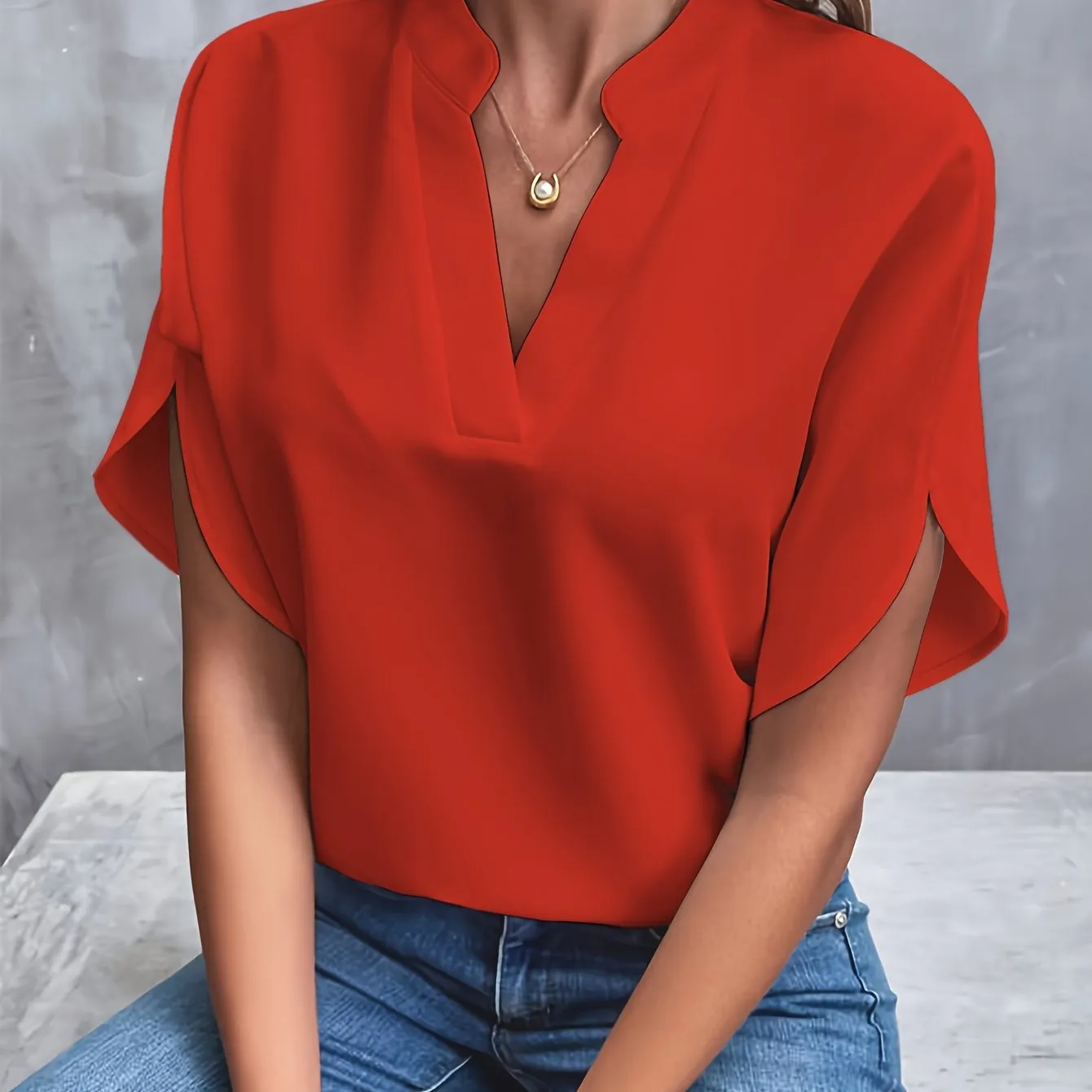 Oriana® | Light and elegant blouse