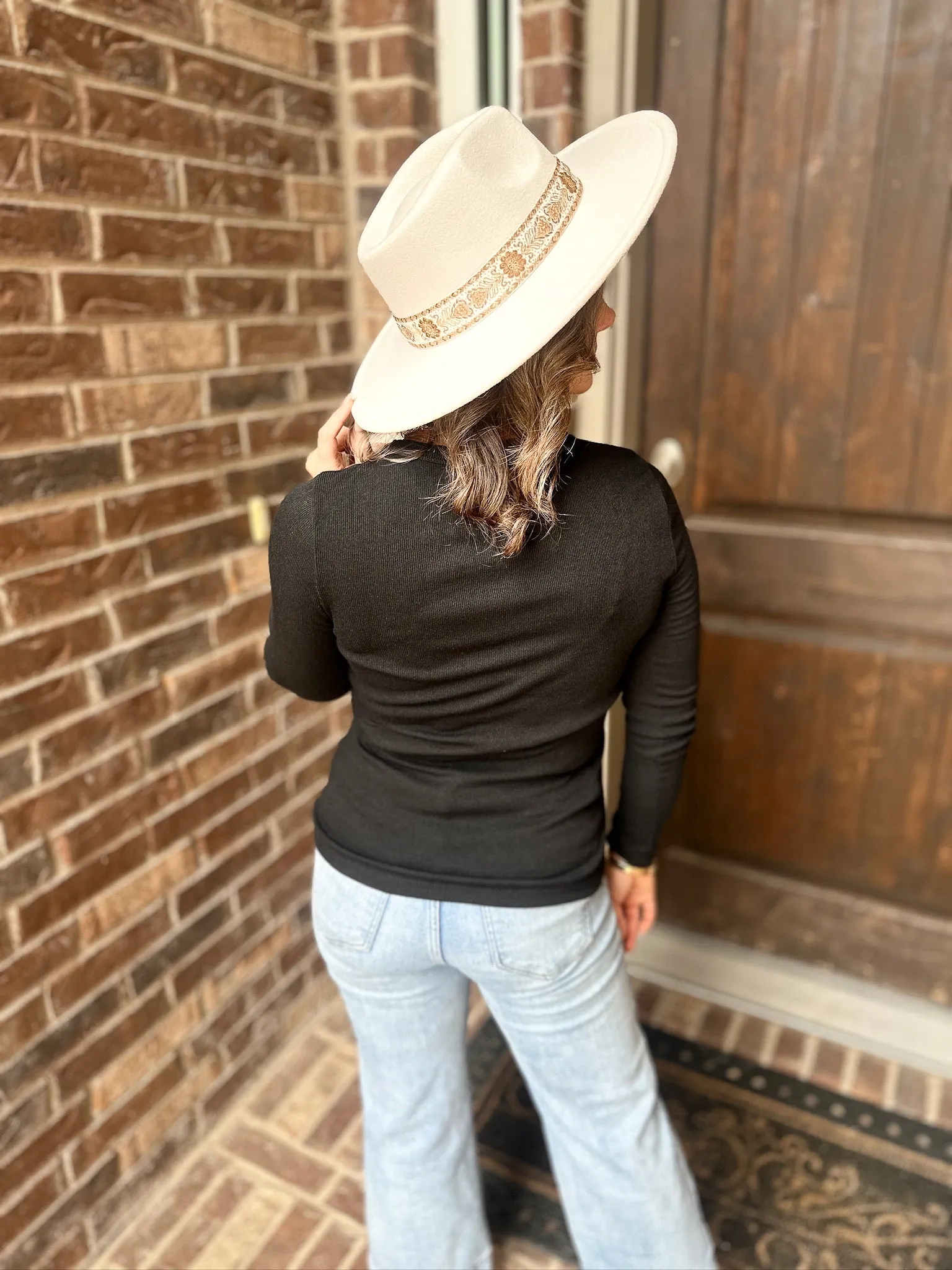 Plain & Simple Long Sleeve Top
