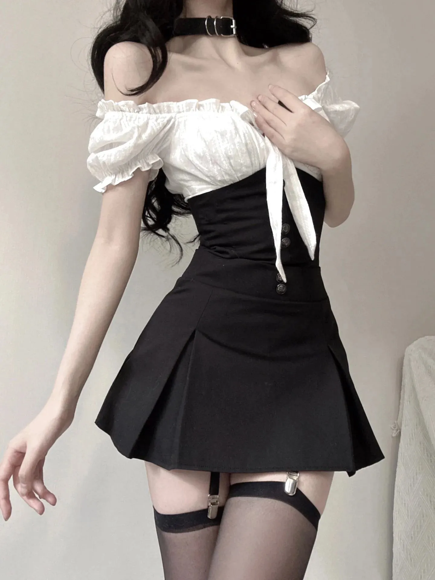 Puff sleeve suspender dress YV47377
