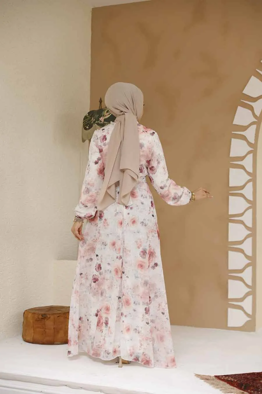 Raffy Floral Maxi Dress