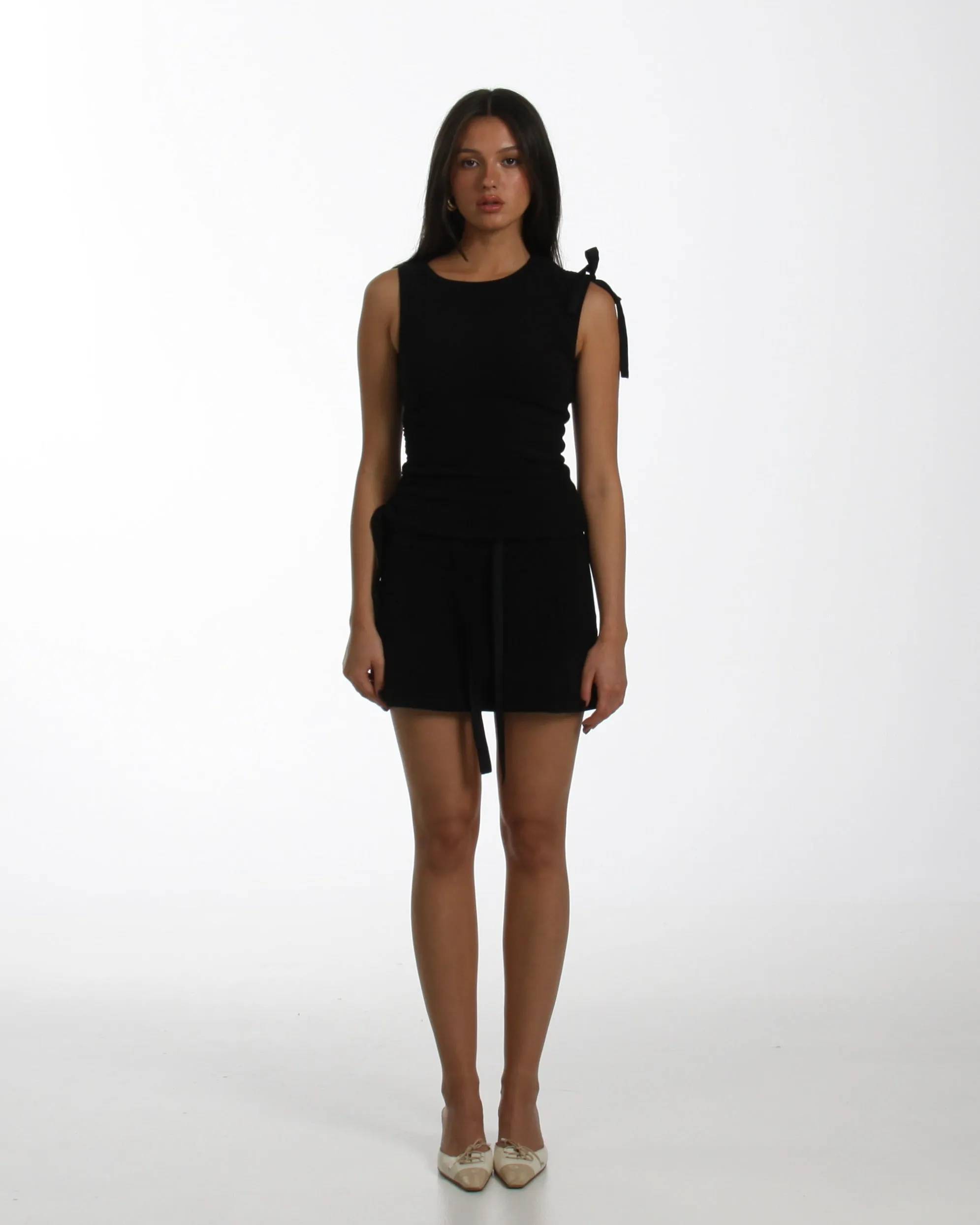 Ribbon Toggle Top in Noir
