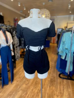 Ruffle Scrunge Shorts Set