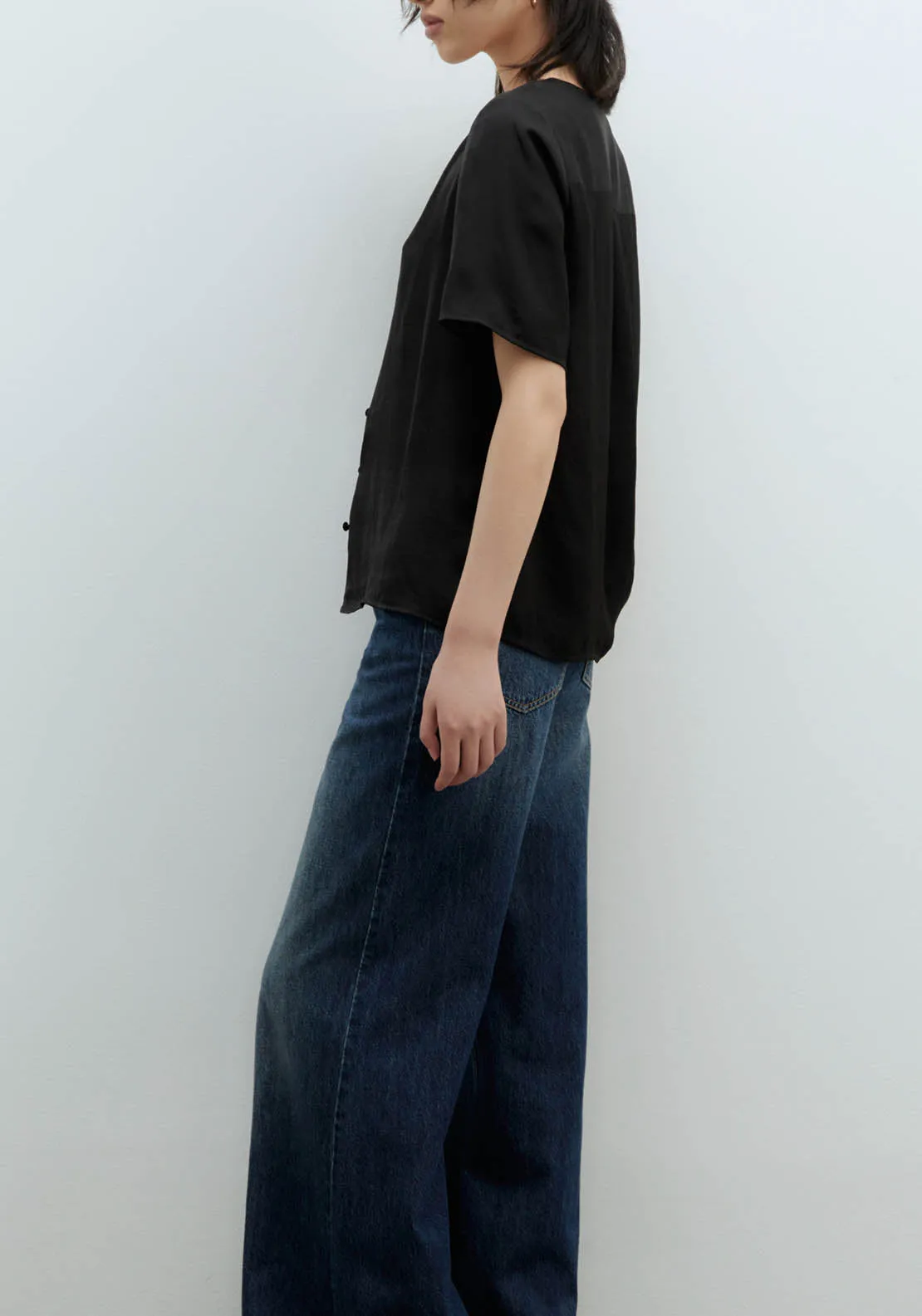 Short-Sleeved Blouse - Black