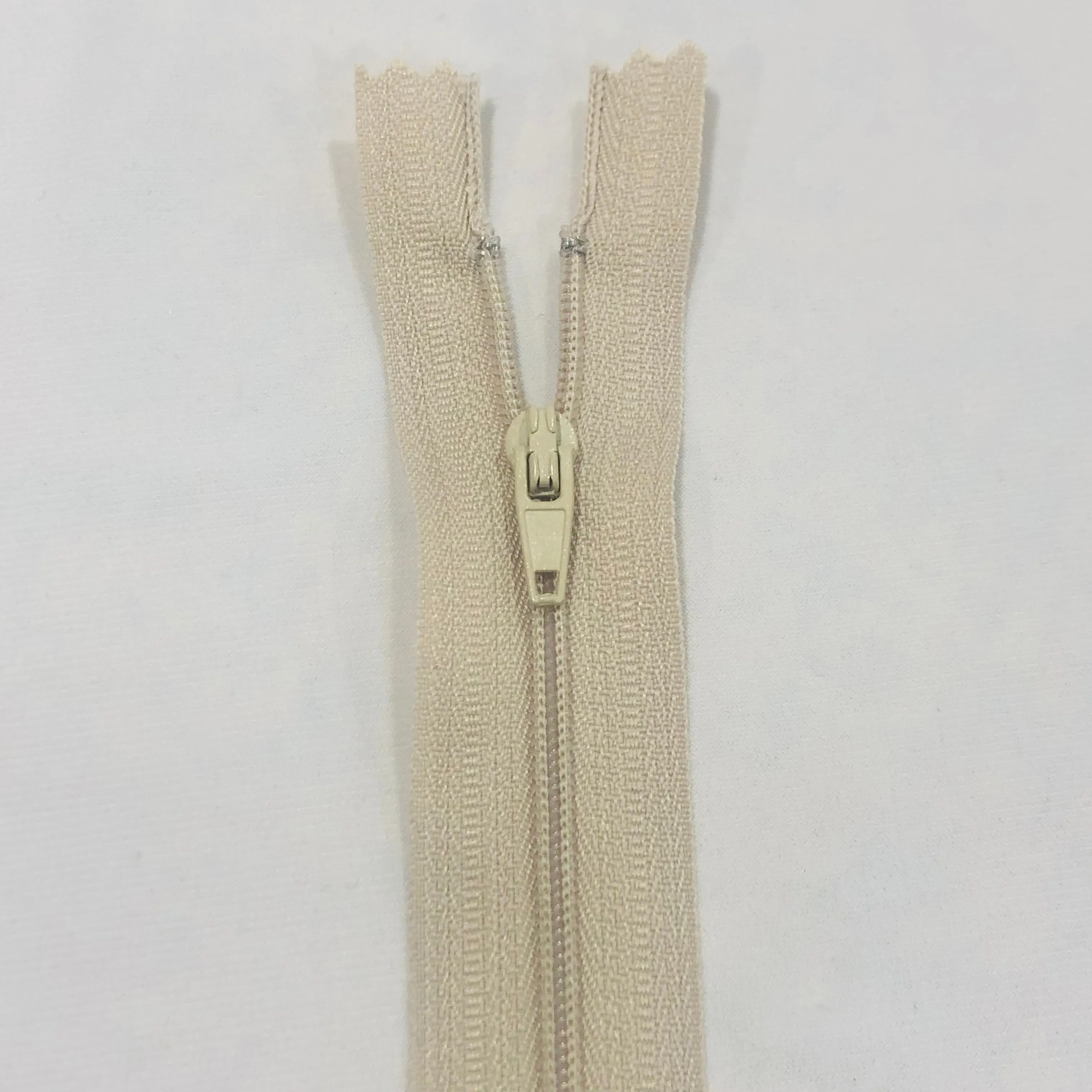 Vizzy Dress Zip - 18cm