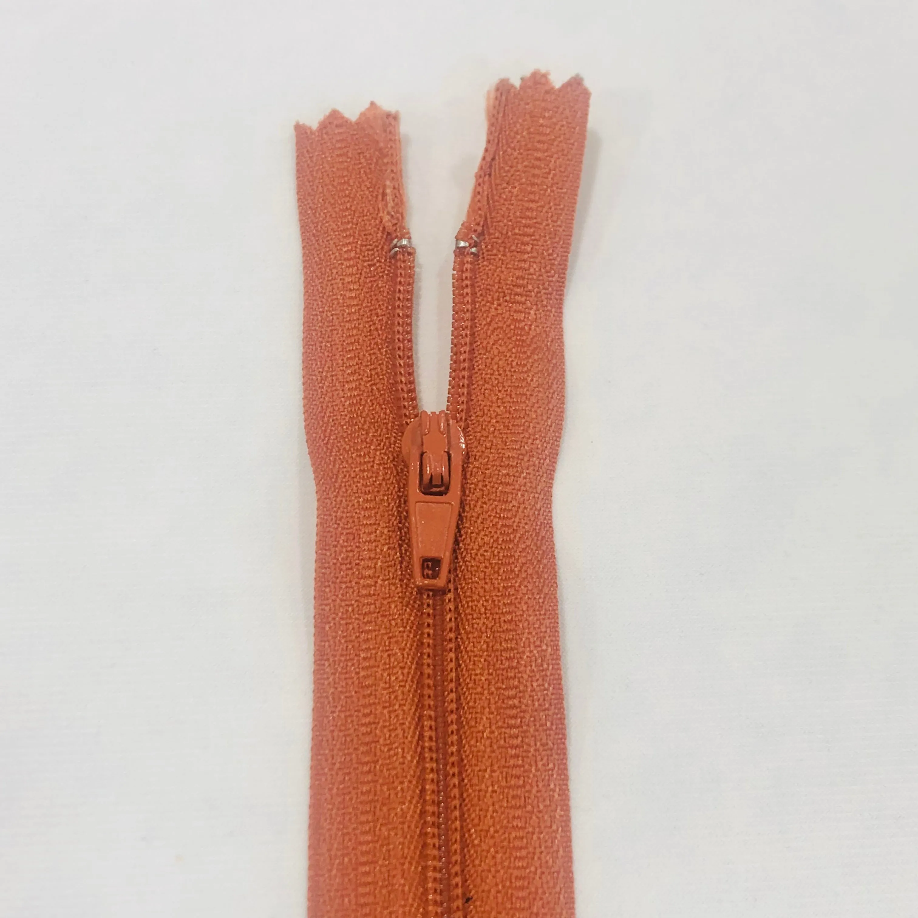 Vizzy Dress Zip - 20cm