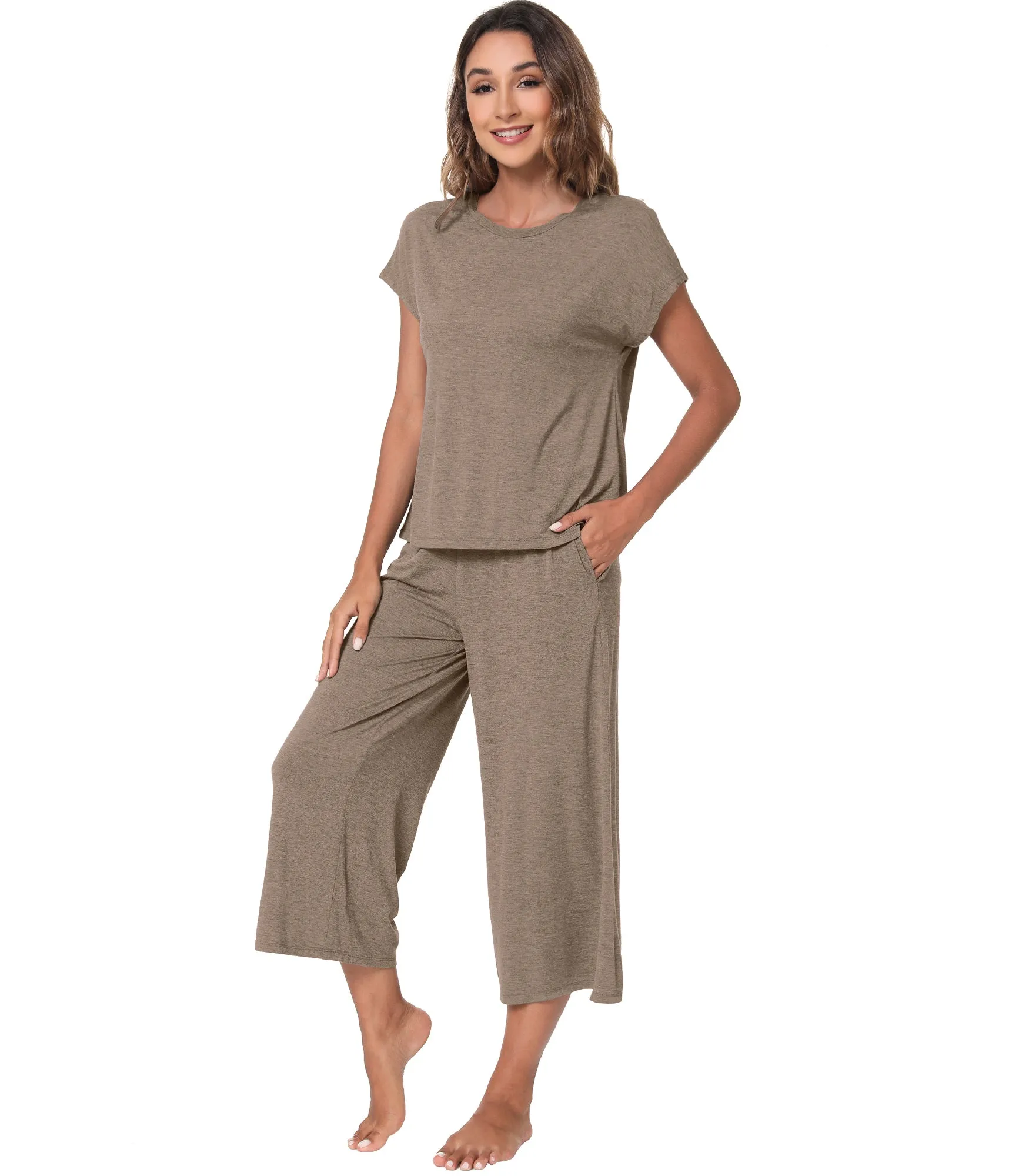 WiWi Bamboo Tops with Capri Pants Sleepwear Pjs