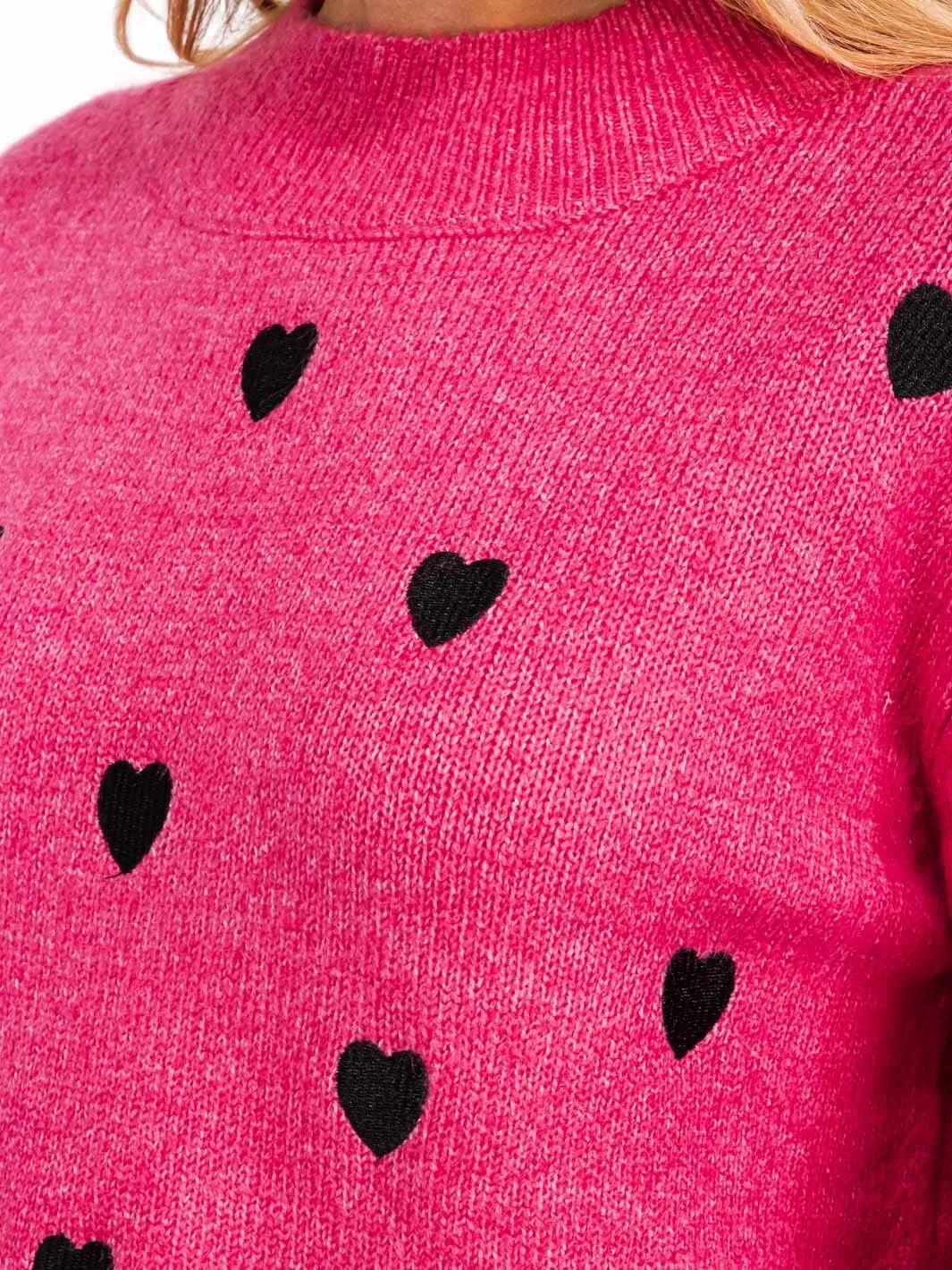 WOMENS' LONG SLEEVE EMROIDERY HEART PULLOVER SWEATER