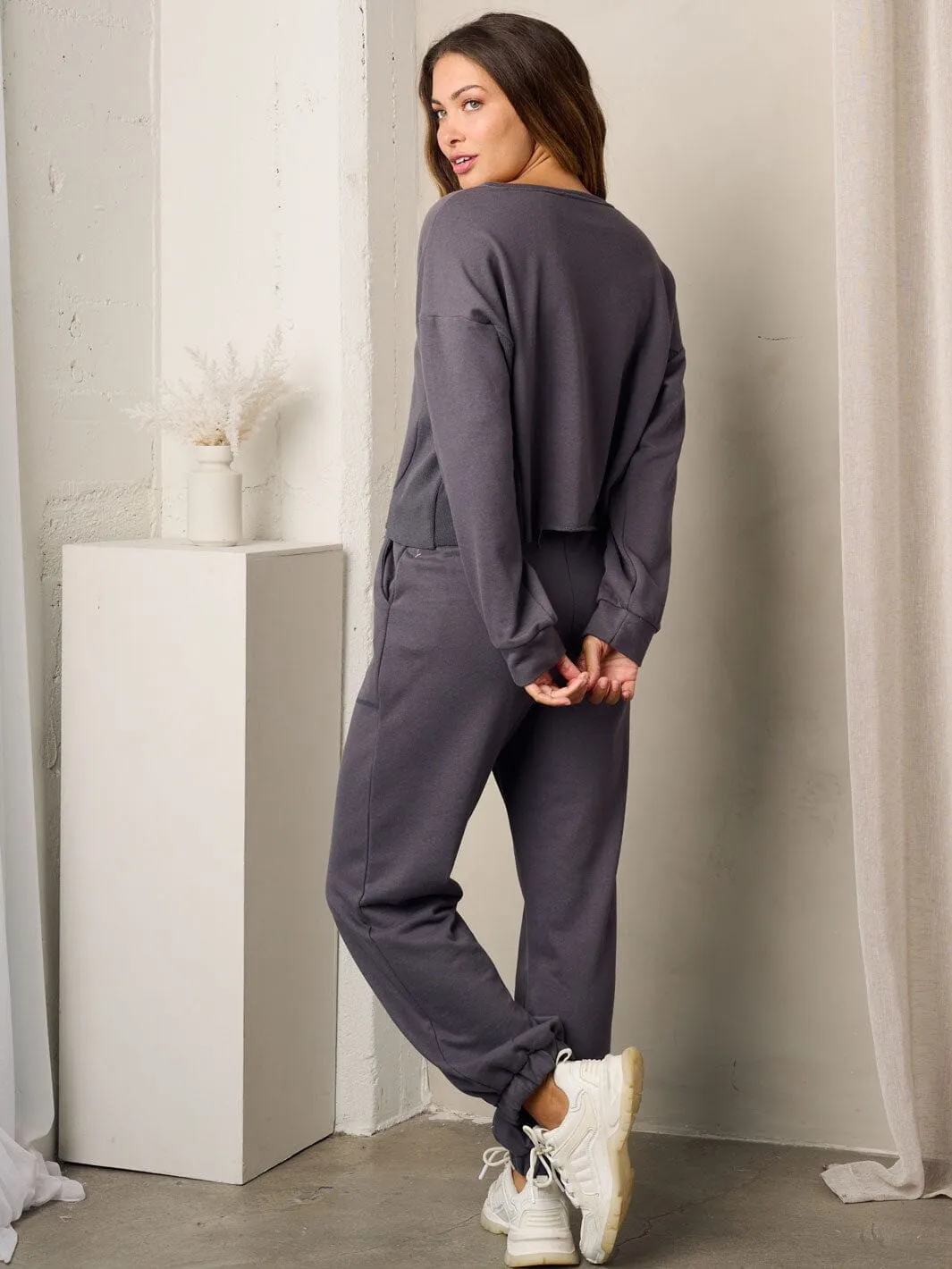 WOMEN'S LONG SLEEVE SOLID LOOSE FIT TOP