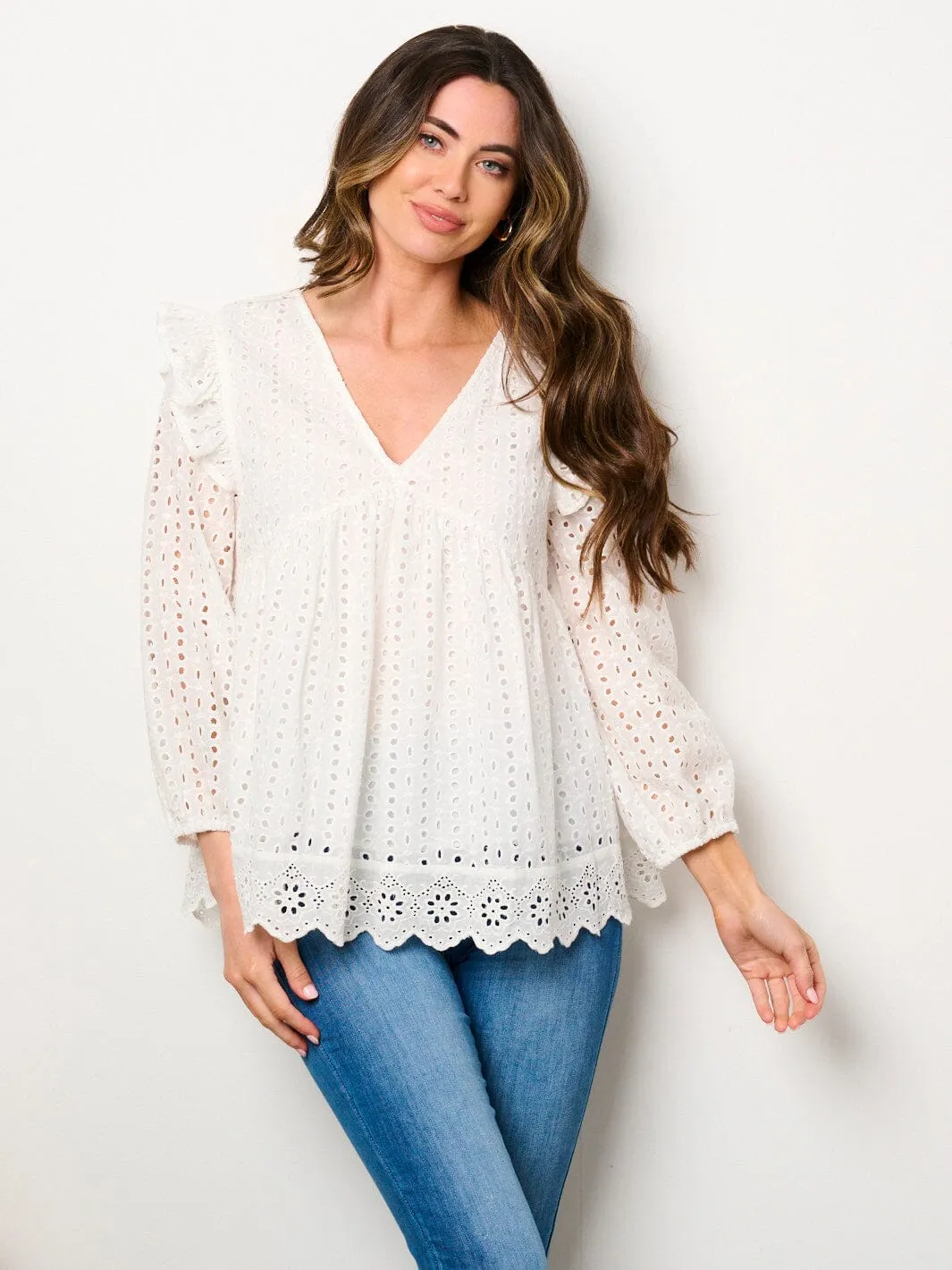 WOMEN'S LONG SLEEVE V-NECK RUFFLE EYELET BLOUSE TOP