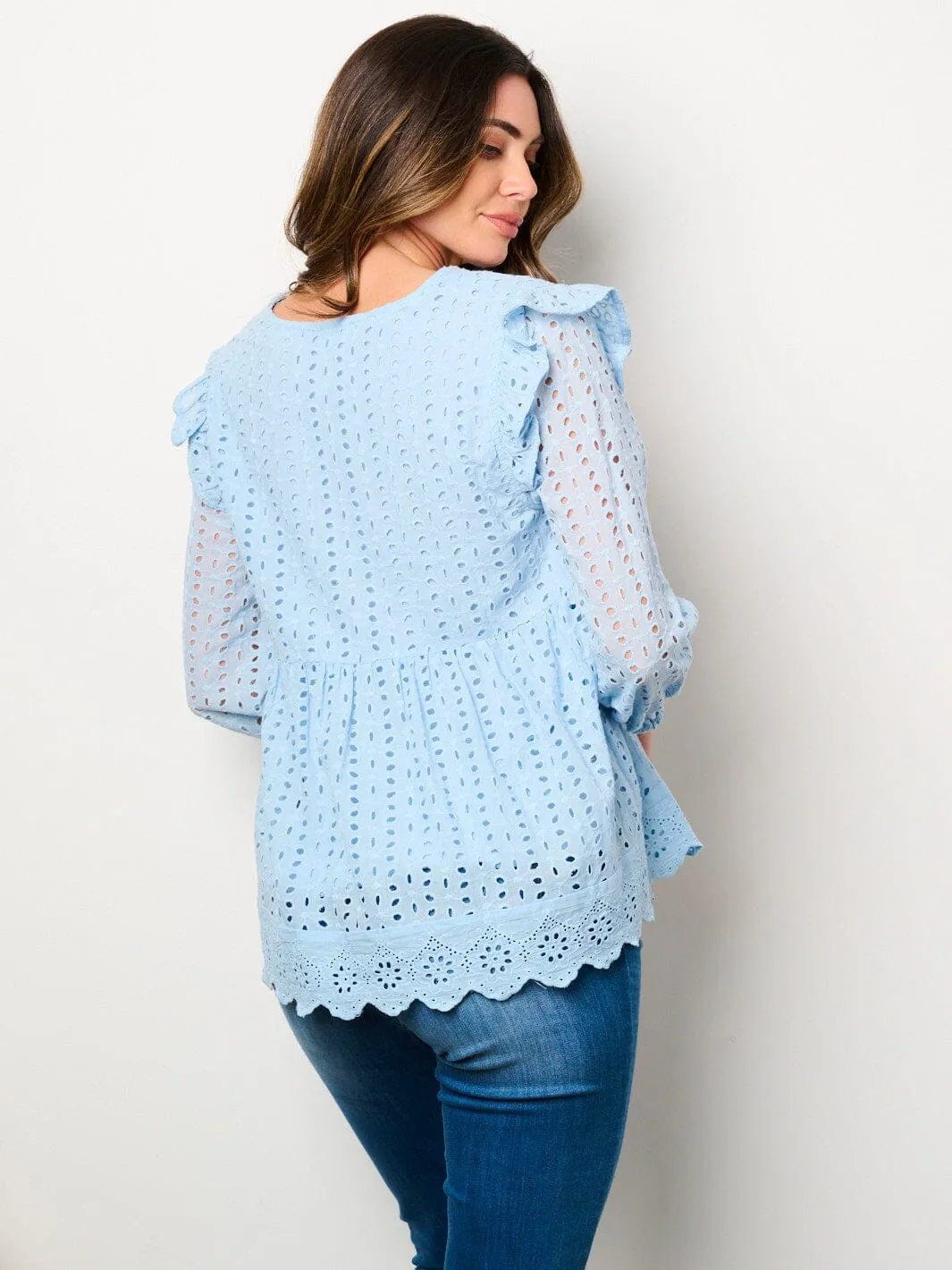 WOMEN'S LONG SLEEVE V-NECK RUFFLE EYELET BLOUSE TOP