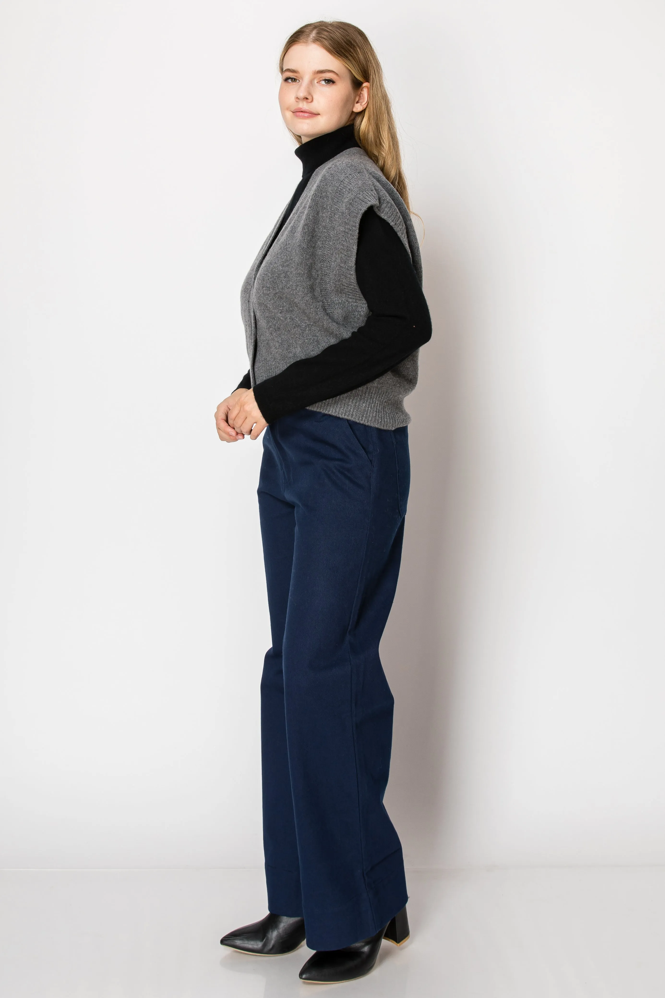 Zoe Wool V-Neck Grey Vest